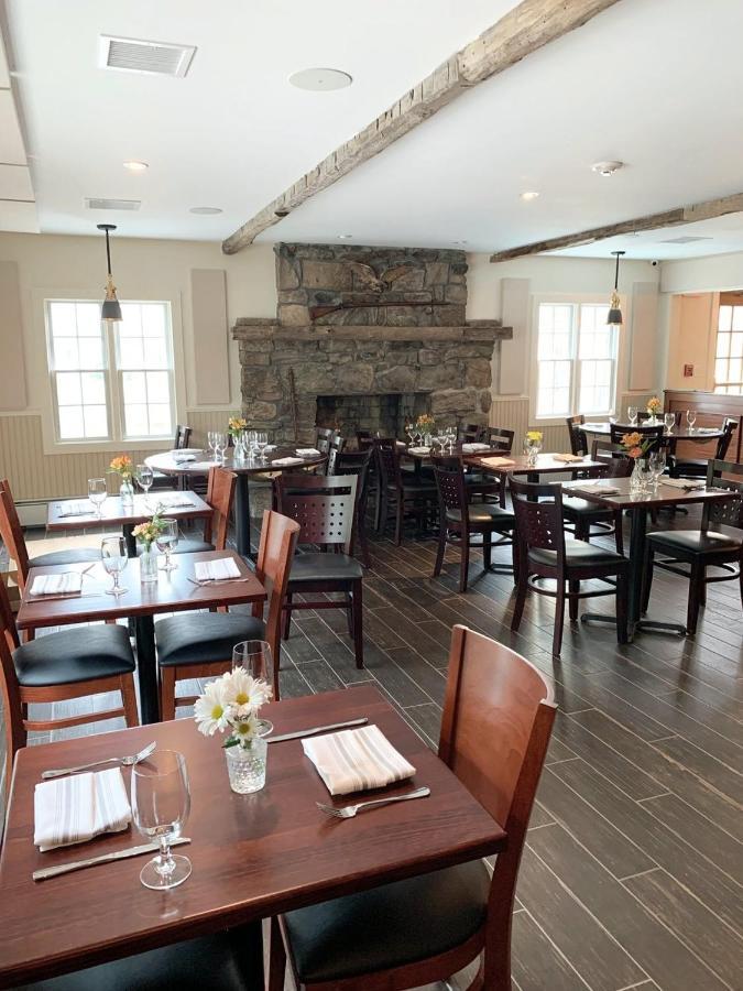 The General Stanton Inn Charlestown Exterior foto